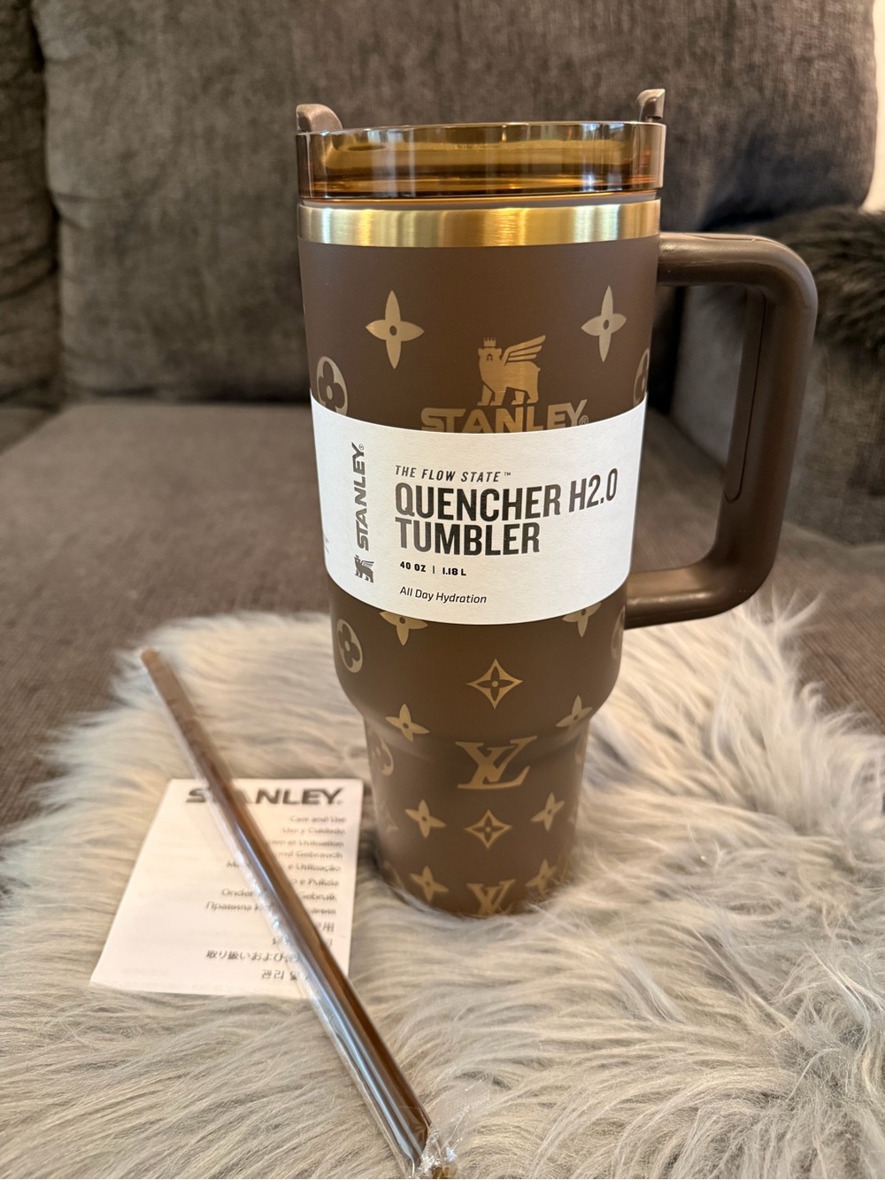 Stanley Quencher H2.0 Tumbler - Brown with Gold Accents